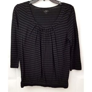 Ann‎ Taylor Loft Black Burnout Top Size Small